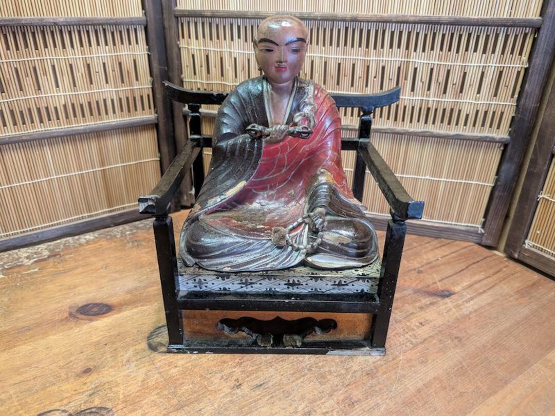 極めて希少な明治時代の日本の木製僧侶像 1800年代 手彫り