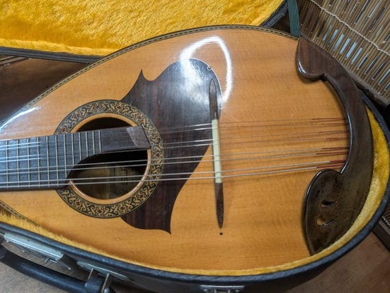 Vintage Suzuki M-215 Mandolin 1970s Japan With Original Hard Case