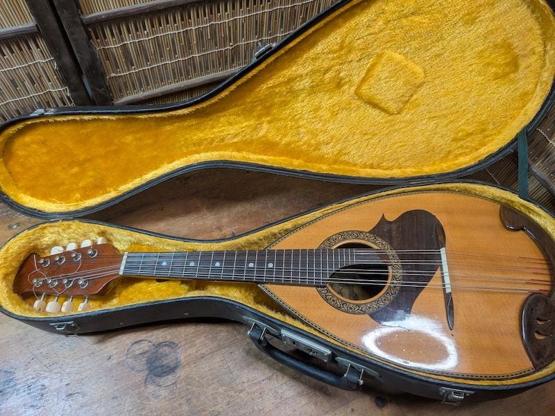 Suzuki Mandolin M-215 1974年製 ケース付き Vintage Suzuki M-215 Mandolin 1970s Japan With Original Hard Case