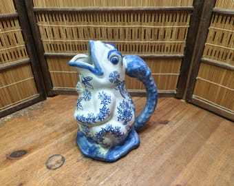 Vintage Blue White Frog Pitcher Chinoiserie Ceramic Gurgle Jug