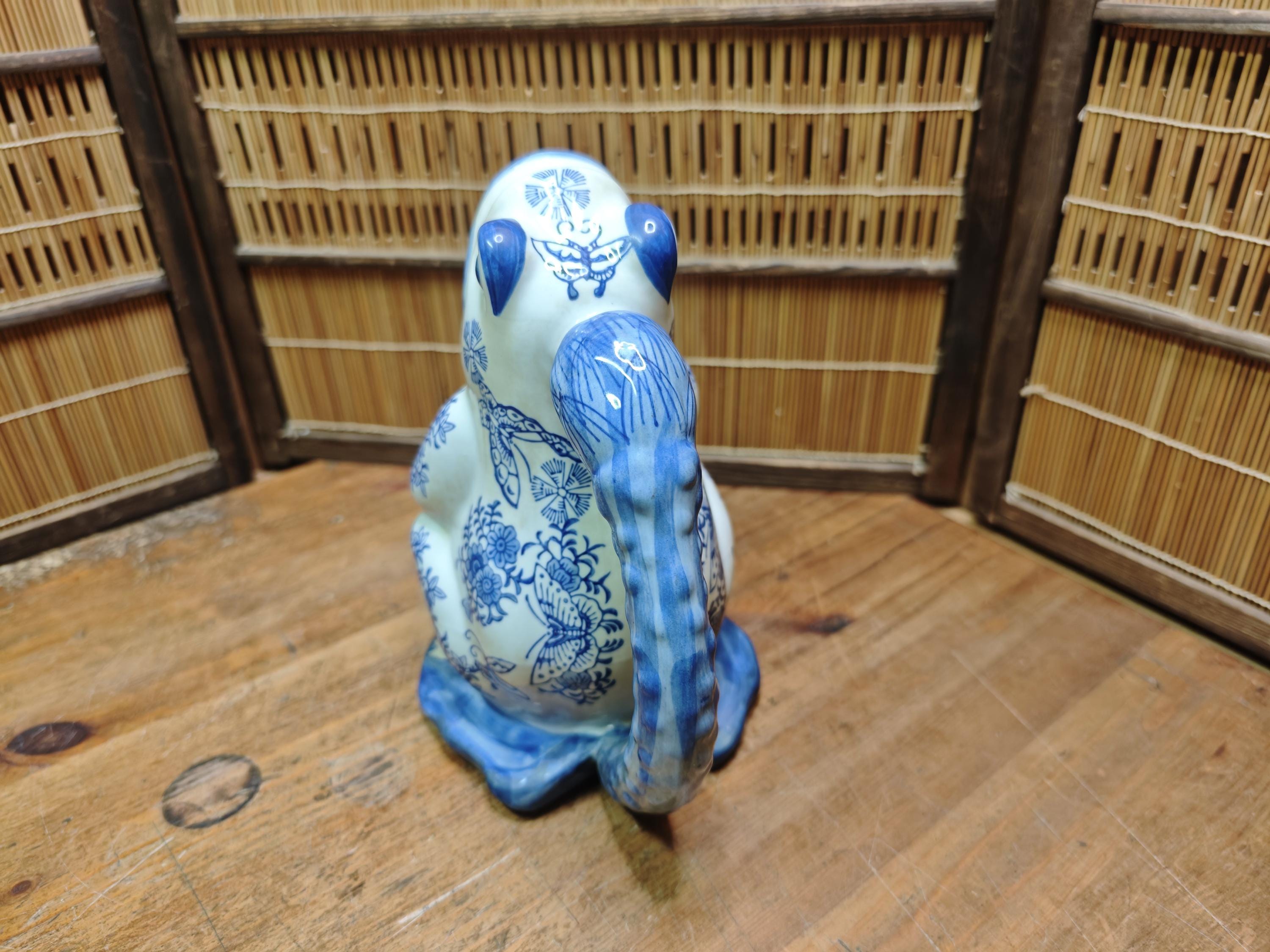 Vintage Blue White Frog Pitcher Chinoiserie Ceramic Gurgle Jug