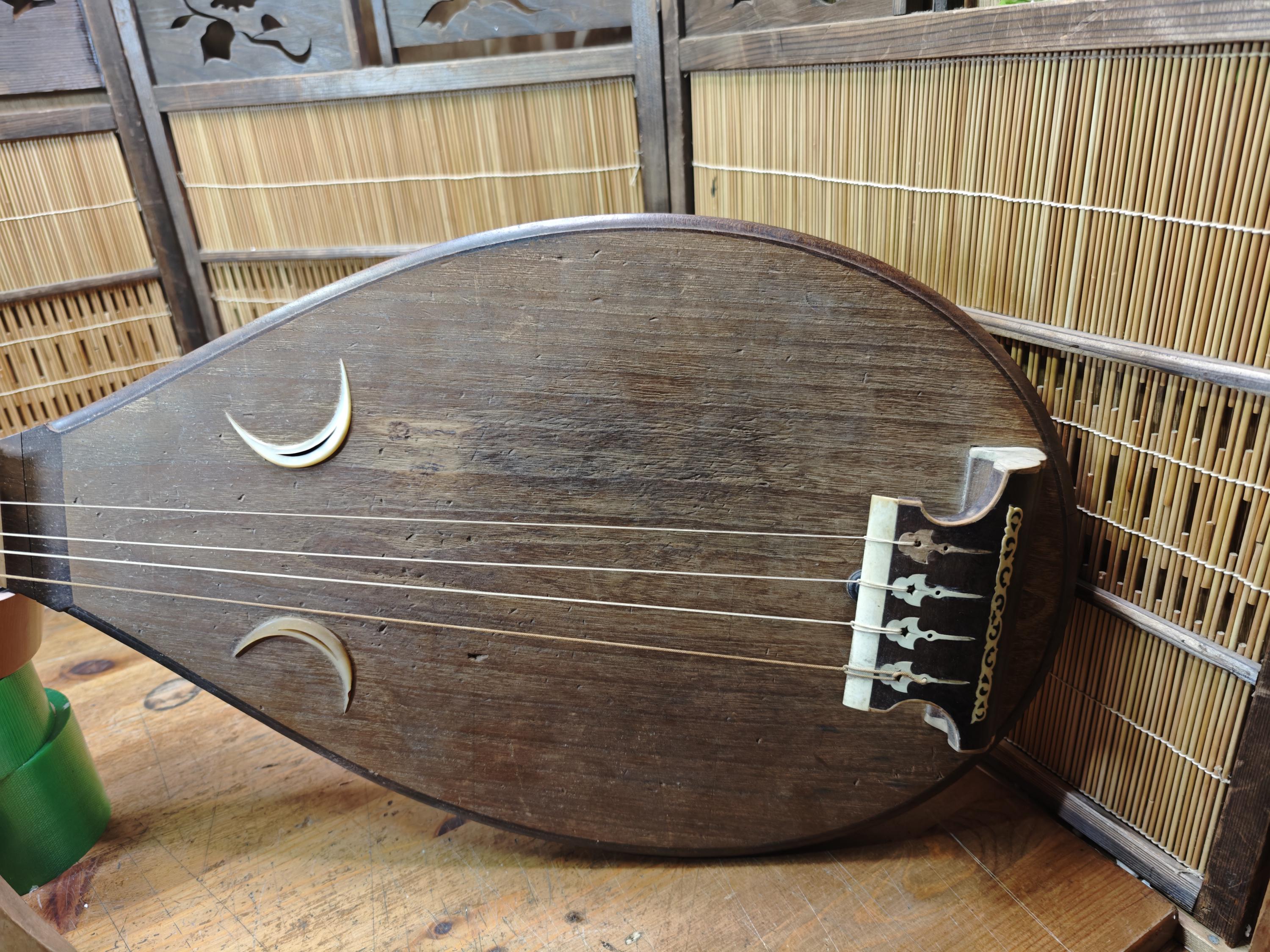 Antique Japanese Biwa Lute 1800s Edo Era Wood Instrument Rare Authentic ...