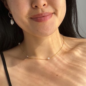 Dainty Pearl Necklace, Freshwater Pearl Choker, Minimalist Pearl Jewelry, Modern Pearl Jewelry, Tiny Pearl Necklace, Layering Gold Necklace