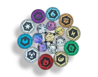 Expositor de monedas Pokémon WallFlower: se adapta perfectamente a 18 monedas Pokémon (10 gigantes y 8 pequeñas). ¡Monedas de energía gigantes GRATIS incluidas!