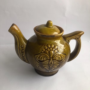 Teiera vintage ucraina in ceramica – Ceramica smaltata sovietica – Teiera grande da 2 litri – Decorazione rustica per la cucina