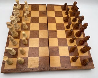 Juego de ajedrez de madera vintage – Tablero de ajedrez plegable soviético – Juego de mesa retro