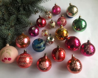 ソビエト　クリスマスオーナメント　ガラスオーナメント　ボール　6個セット ヴィンテージガラスボールオーナメント - ソビエトクリスマスツリーの