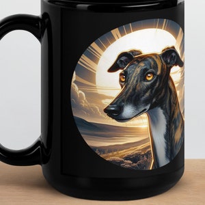 Taza de galgo atigrado negro Sunrise: taza de café con galgo estilo anime para amantes de los perros