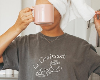 Le Croissant Brunch Shirt,Aesthetic Croissant Shirt,French Pastries Paris Shirt,French Coffee Croissant Gifts Y2K Shirt Breakfast Club Shirt