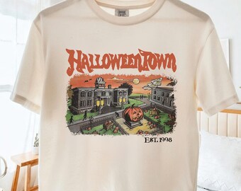 Halloweentown Est 1998 Comfort Colors® Boxy Tee, Halloweentown University Crop Top, Retro Halloweentown Shirt, Cute Fall Halloween Shirt