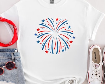 Feuerwerk USA Shirt mit V-Ausschnitt, 4. Juli Shirt, Unabhängigkeitstag Shirt, Geschenk für Amerikaner, Rot, Weiß, Blau Shirt, Vaterländisches Shirt, amerikanisches T-Shirt