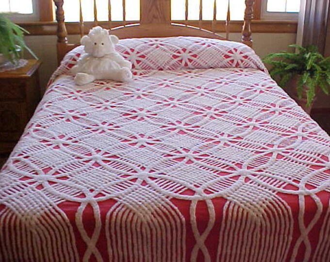 Collectible Mid Century Double Wedding Ring Chenille Bedspread Etsy