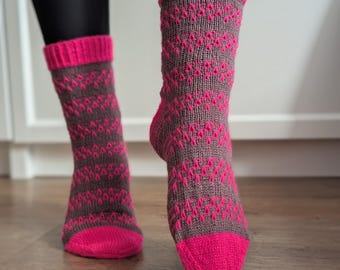 Amy Socks - Knitting Pattern