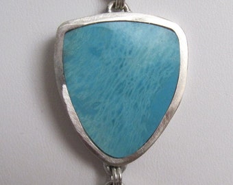 Crest with Circle Drop Pendant