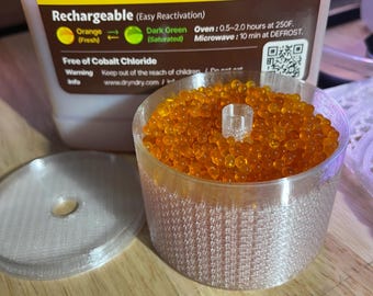 Dessicant Holder for Filament Drying, Humidors, Document storage, and other sensitive to humidity items