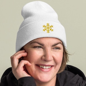 Embroidered Winter Beanie: Cozy Acrylic Hat for Nature Lovers