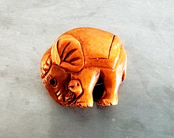 Boxwood Ojime Bead, Elephant, Hand carved, Signed by Artist, Jewelry Making Supplies, Beading Supplies, Vintage