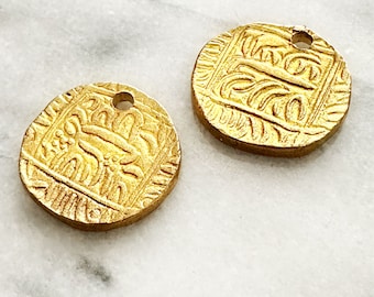 Brass Indian Mughal Coin Pendant, Per Pair / Lot of 2, Reproduction, 22mm, Jewelry Making Supplies, Beading Supplies