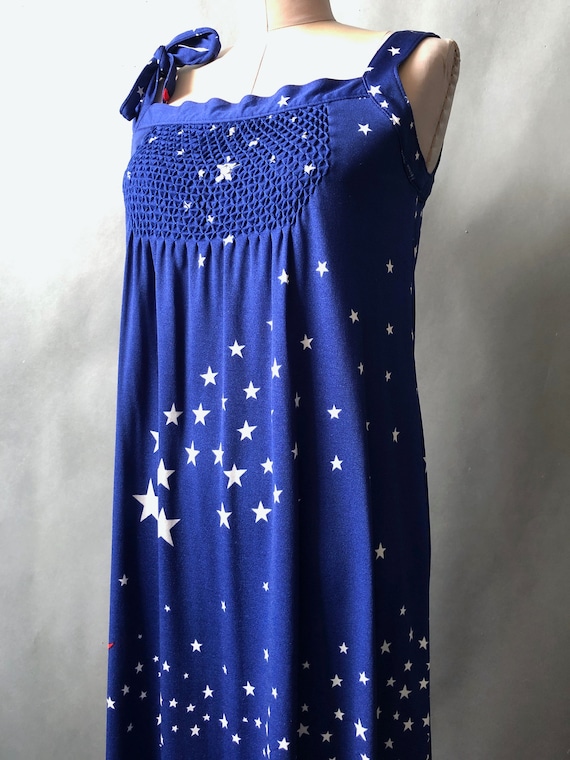 Vintage 1970s Hanae Mori Blue Nylon Star Drint Su… - image 5