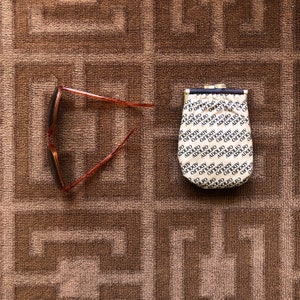 1970s Vintage ADOLFO Canvas Mini Snap Case Kreditkarten Geldgeld Portemonnaie Schlüssel Makeup Gelenke / Logo 70er Jahre Realness / Adolfo Sardina Designer