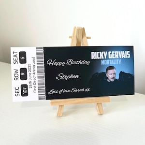 Ricket Gervais Kundenspezifische Karte | Personalisiertes Event Ticket | Benutzerdefinierte Ereignis-Karte | Überraschungsgeschenk-Karte | Souvenir| Andenken |