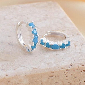 Orecchini a cerchio turchesi in argento sterling, orecchini impilabili, 6 mm, 8 mm, 10 mm, orecchini a cerchio, regalo per lei, regalo per donna, regalo di Natale