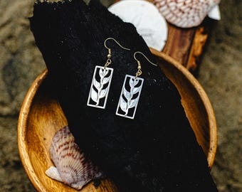 Island View Earring