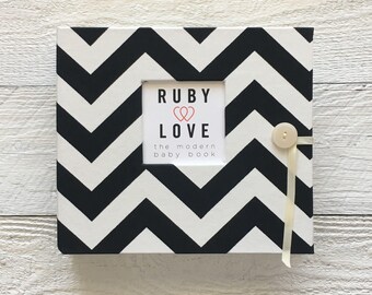 BABY BOOK | Black Chevron Stripe Album