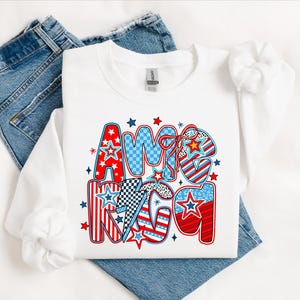 Retro America Sweatshirt, Womens USA Crewneck Sweatshirt, USA Shirt, 4th of July Sweatshirt, Patriotic Sweatshirt, Red White and Blue