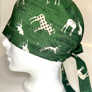 Surgical*Scrub*Cap*Hat*for*medical*workers*Nurse*Doctors*veterinarian*surgical*dentist*chemo*scrub*tech*Handmade*Vet*reindeer*Christmas*