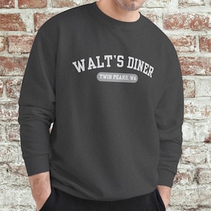 Walt&#39;s Diner Twin Peaks - Champion Sweatshirt Cozy Vintage Style for Twin Peaks Fans, Twin Peaks Lovers, Gift for Twin Peaks Fan, Unique TV