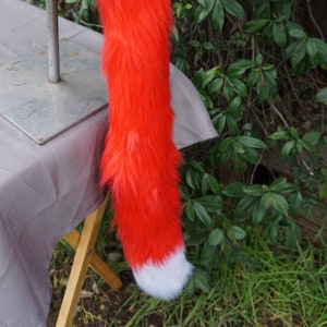 Custom Tipped Cat Tail