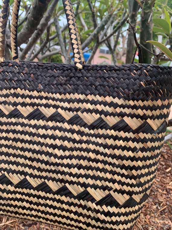 Tan and Brown African Weaved Vintage Summer Beach… - image 6