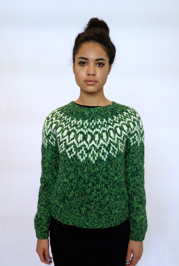 Green And White Winter Wonderland Vintage Knit Sw… - image 3