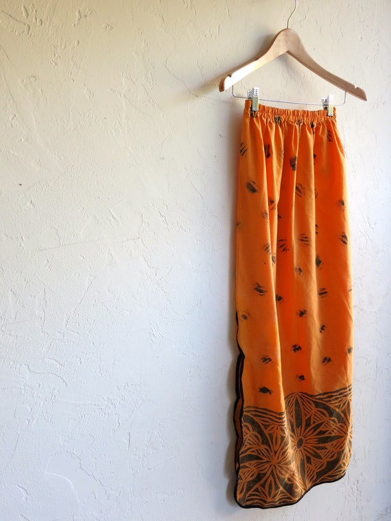Orange Hawaiian Print Skirt - image 1