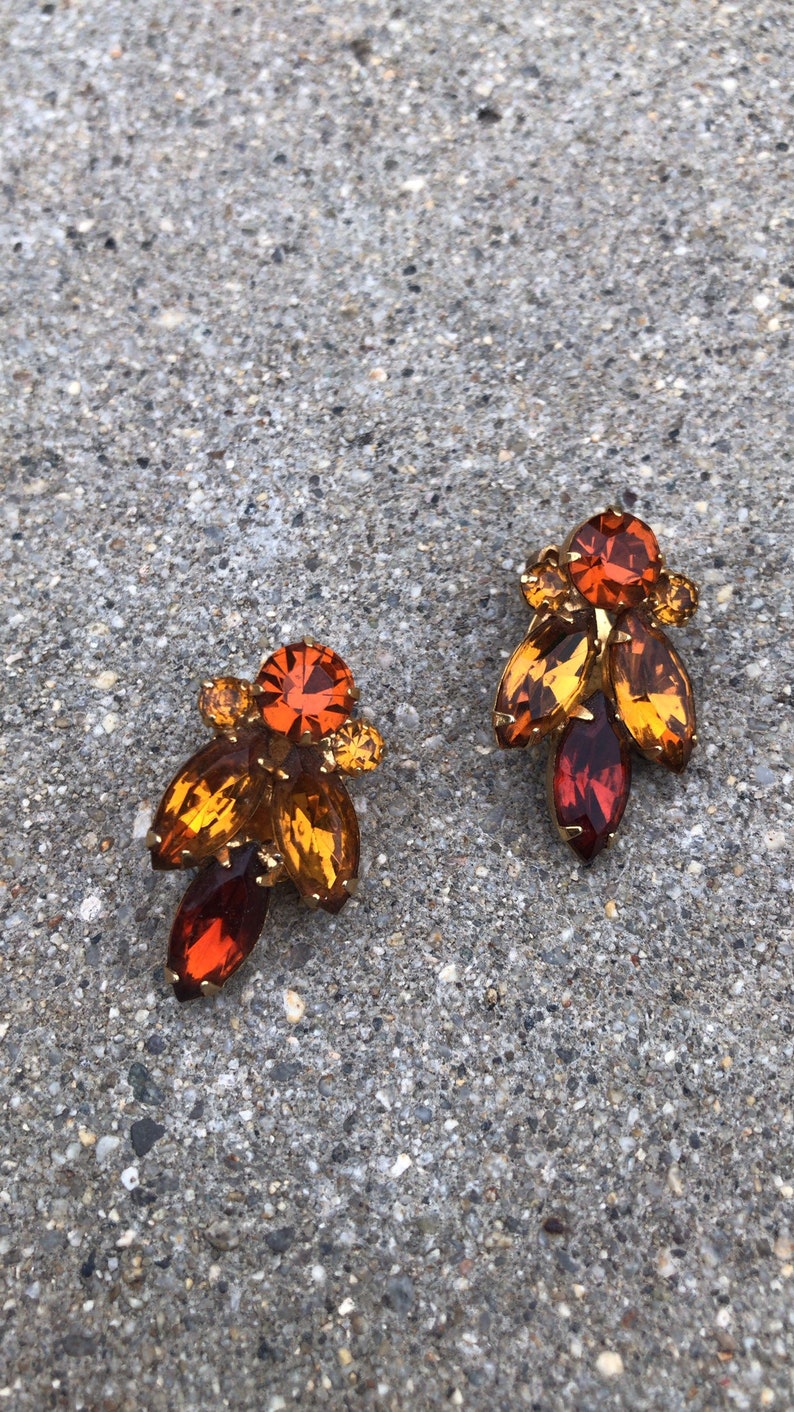 Vintage Amber and Brown Bumblebee Clip On Earrings image 3