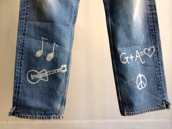 The Vintage Groovy Hippie Levi 501 Jeans