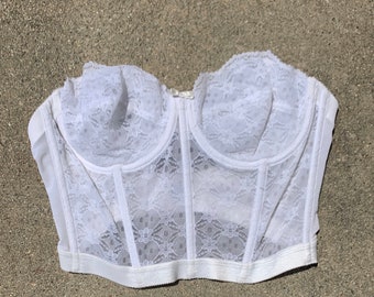 Gelmart Made in Philippines White Lace Vintage Corset Bustier