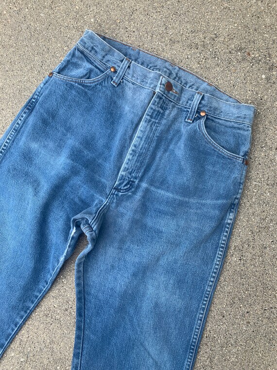 washing wrangler jeans first time