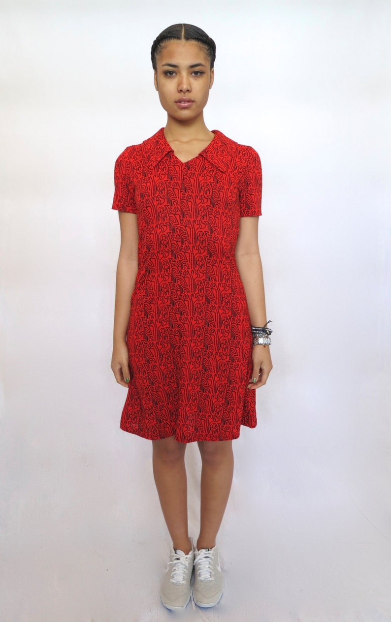 The Red Geometric Print Dress image 3