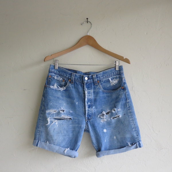 The Vintage Distressed Indigo Boyfriend Levi Shorts