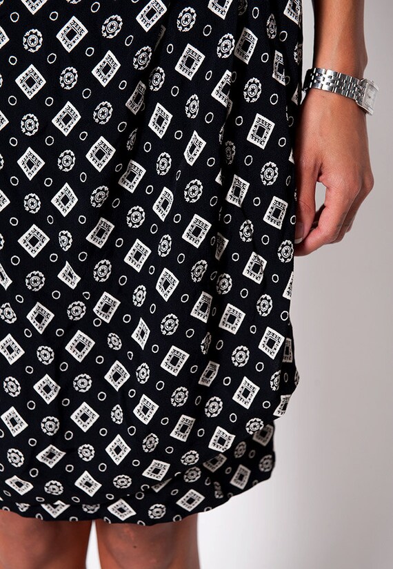 The Vintage Navy Blue Nautical Print Skirt - image 3