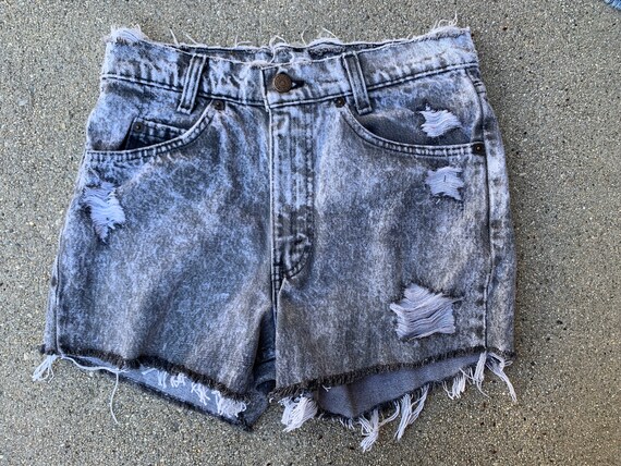 Gray levi shop shorts