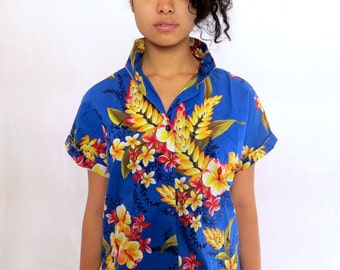 Blue And Yellow Vintage Hawaiian Print TShirt Blouse