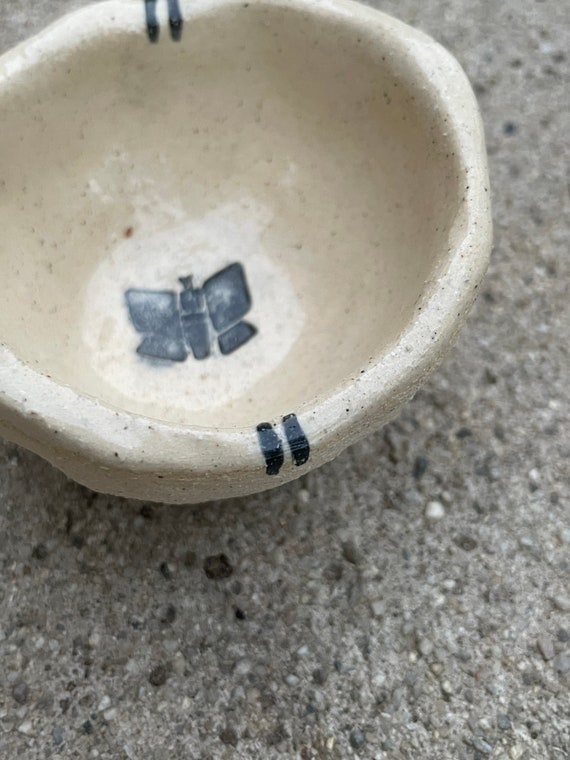 Butterly Blue and White Ceramic Vintage Ring Dish… - image 3