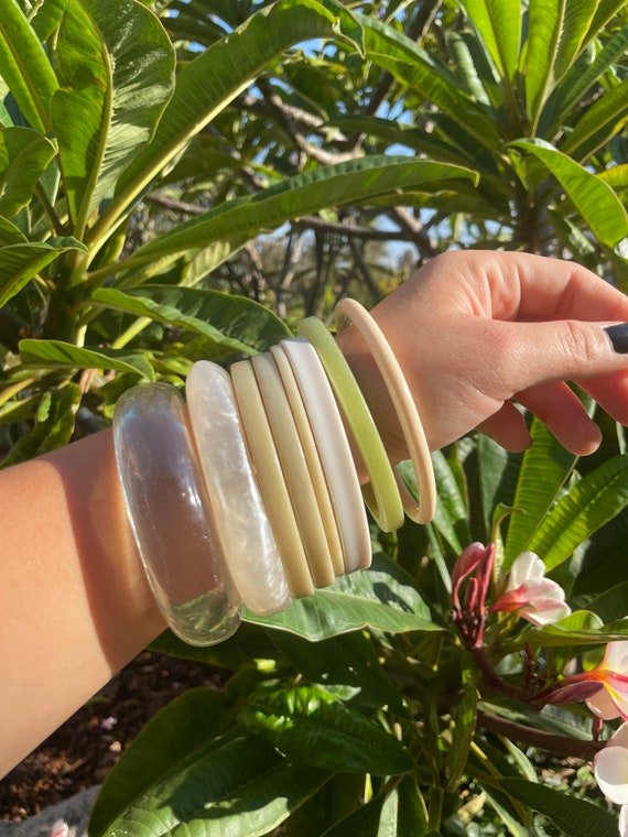 Beige Green Lucite Acrylic Vintage Bangles