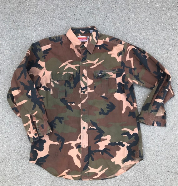 Camoflage Camo Winchester Vintage Army Button Down