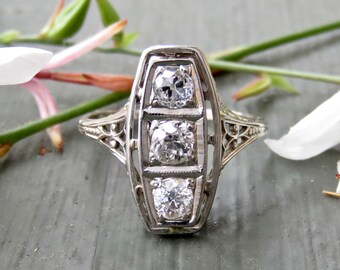 Vintage Diamond Simple Ring