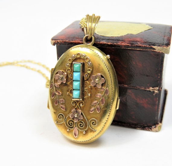 Victorian 10k Gold Locket with Turquoises; Vintage