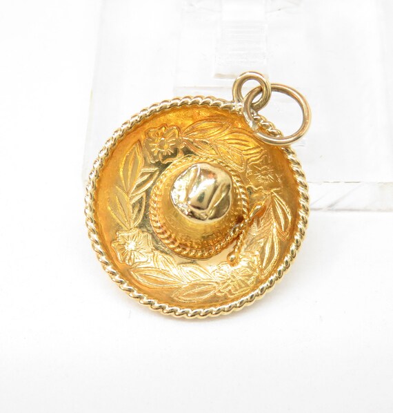 18k Gold Sombrero Charm; Vintage Charm; Retro Char